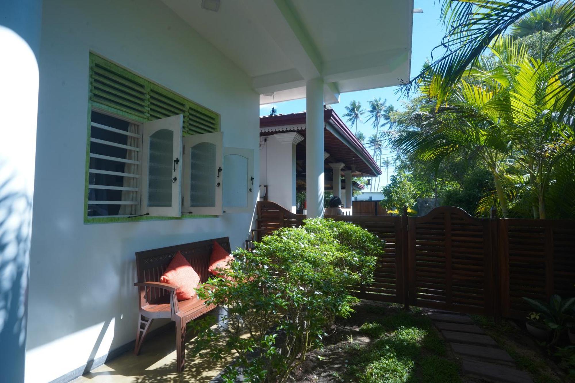 Casa Tharin Madiha Bed & Breakfast Matara Dış mekan fotoğraf